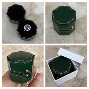 NEW! Antique Style Octagonal Green Leatherette Ring Box Elegant Presentation Box